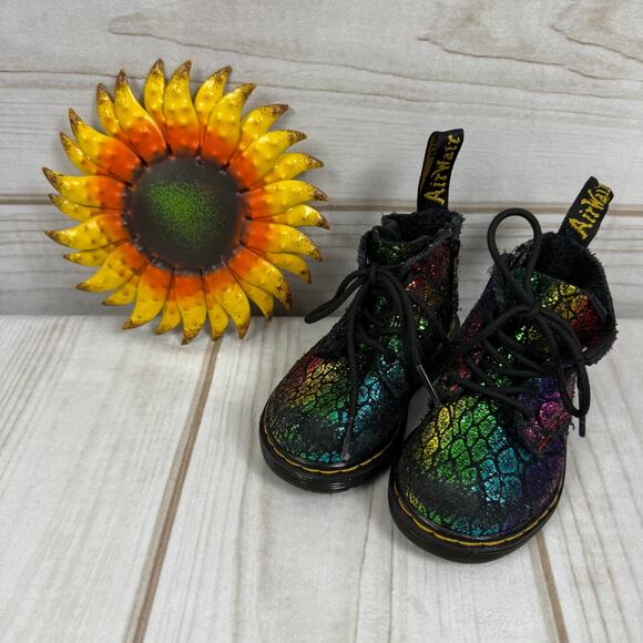 dr. marten 1460 pascal metallic rainbow boots 6C - Picture 1 of 7